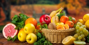 Fruits and veggies in a basket